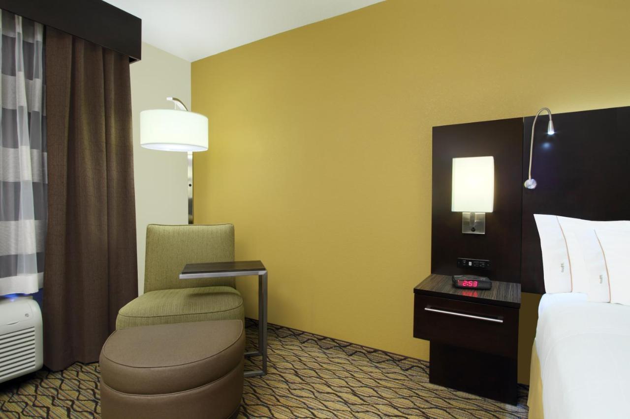 Holiday Inn Express - Colorado Springs - First & Main, An Ihg Hotel Ruang foto